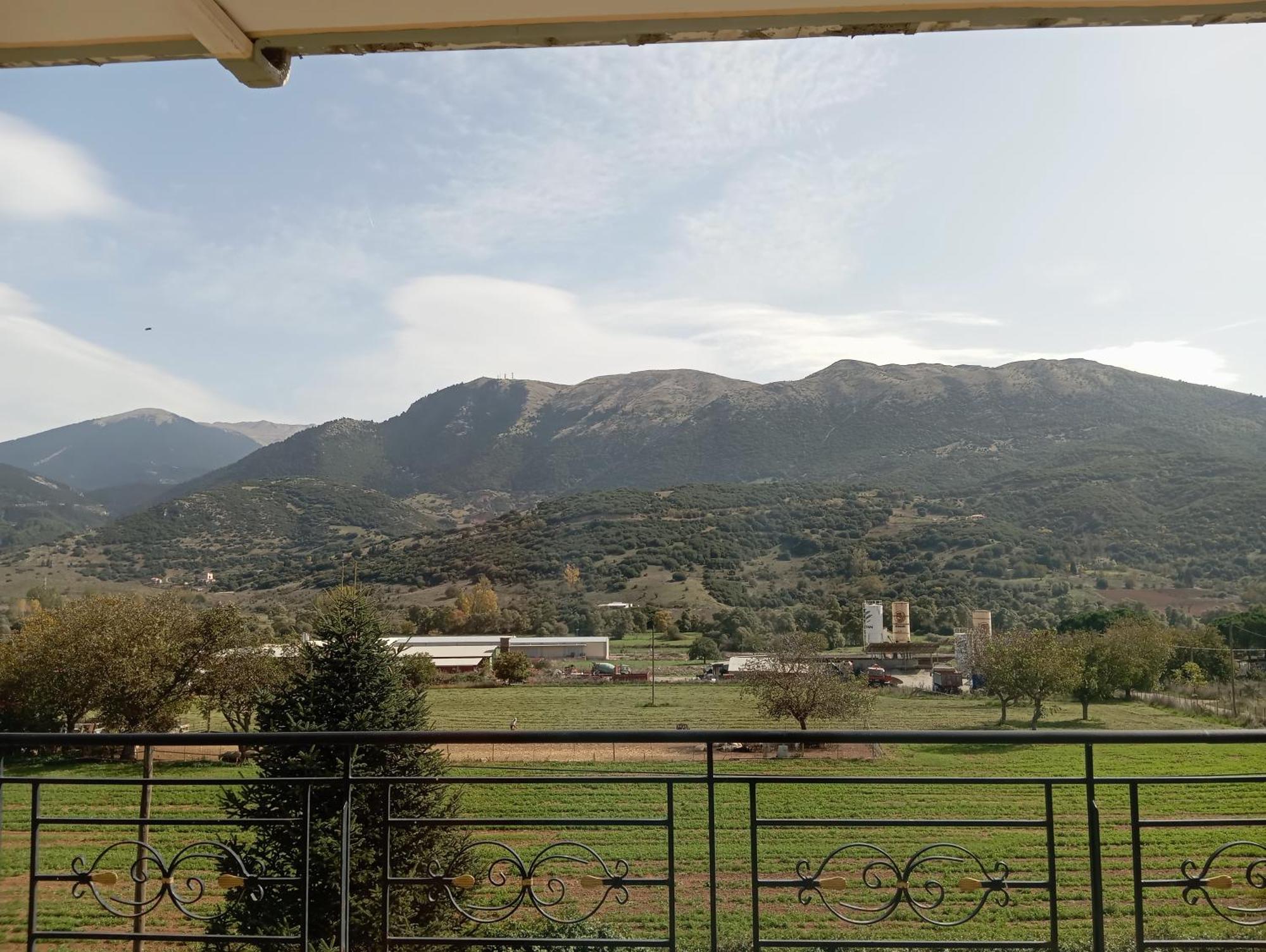 Valia Rooms Kalavryta Buitenkant foto
